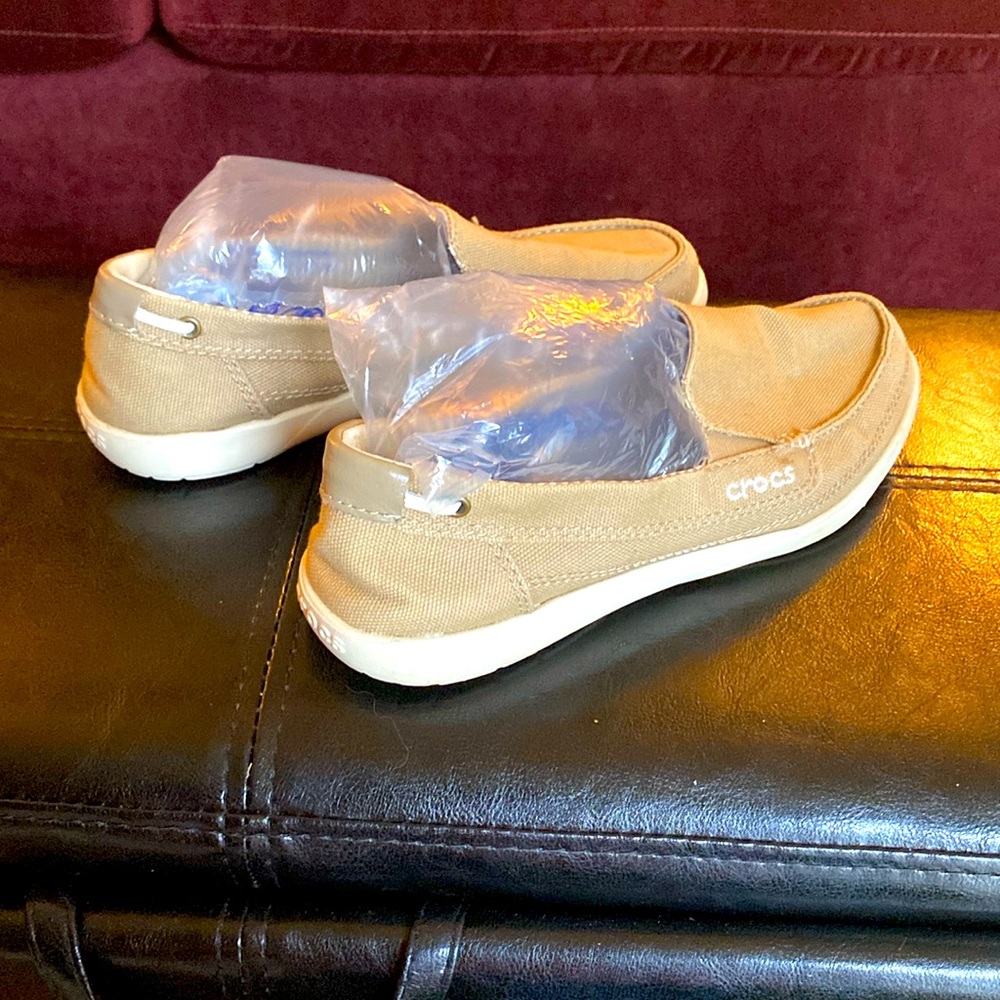Crocs Sneakers